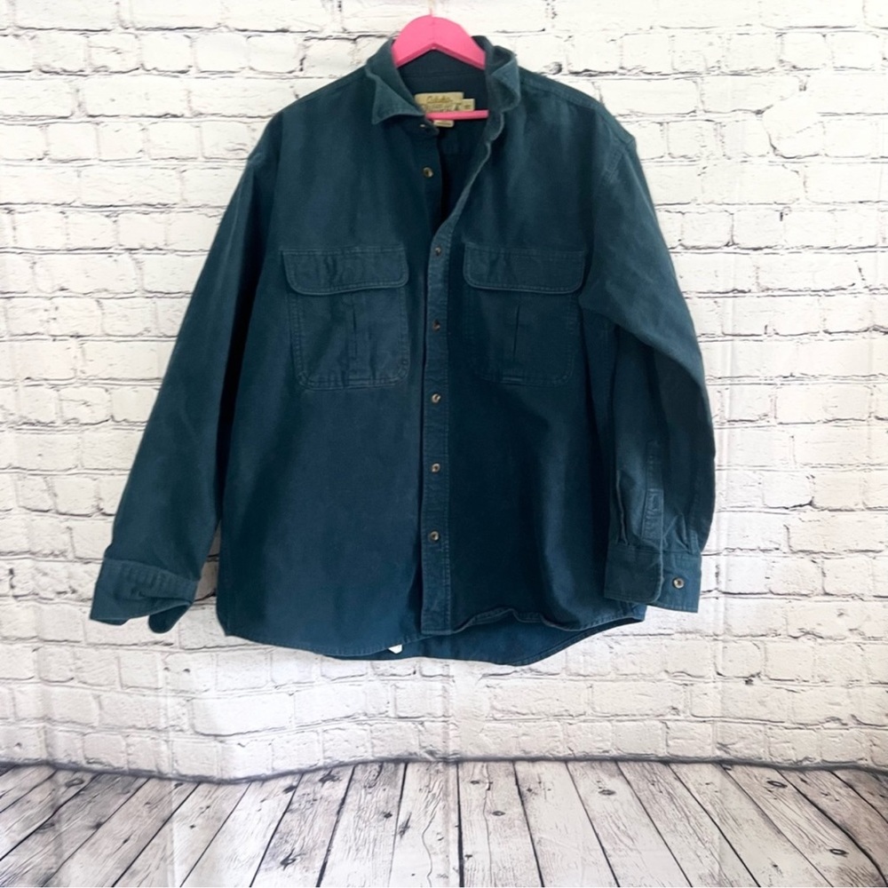 CABELAS. Vintage Blue shacket. Size L